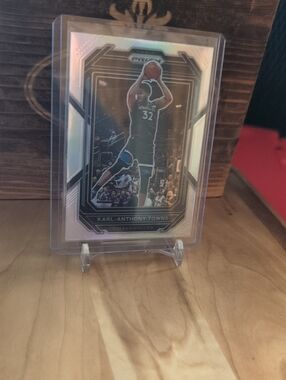 2022-23 Prizm Karl-Anthony Towns Silver Prizm Timberwolves Knicks
